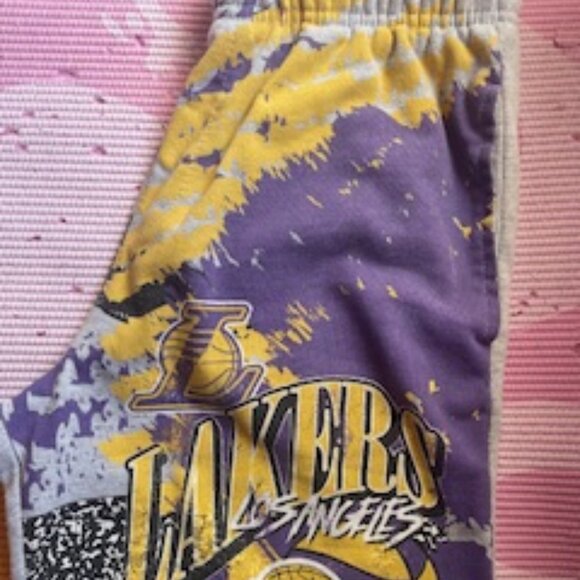 "LeBron’d and Loaded 🏀🔥 Vintage Lakers Shorts – #23 Energy!" - Picture 1 of 4